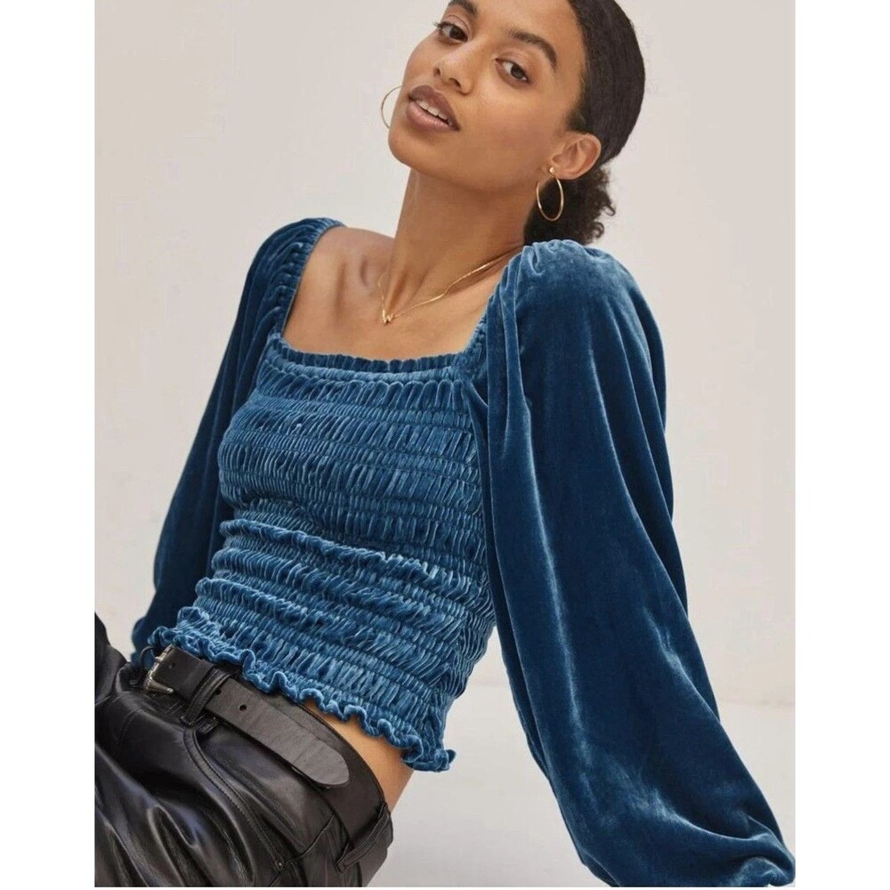 Anthropologie Women's Size XL Blue Velvet Smocked Puff Sleeve Blouse Cropped